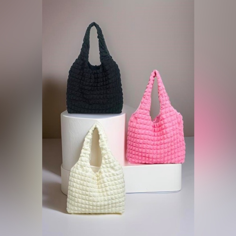 NWT Cloud Puffy Shoulder Tote Bag Back